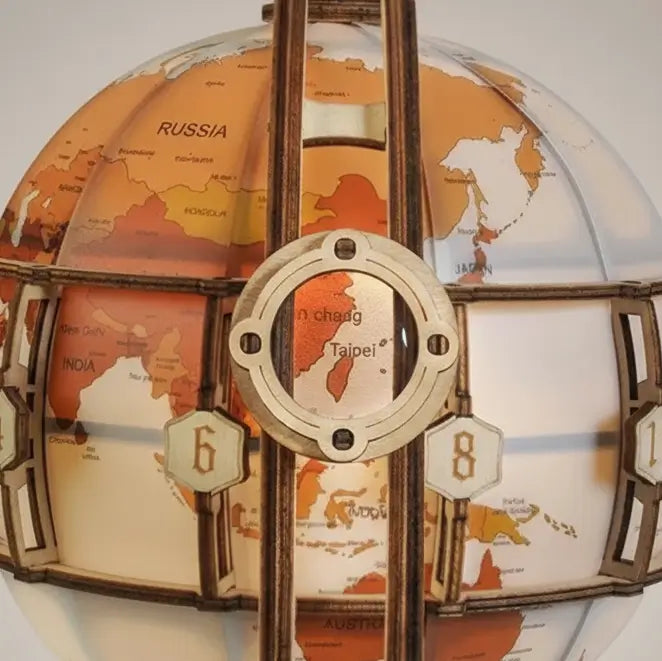 Maquette globe lumineux en bois