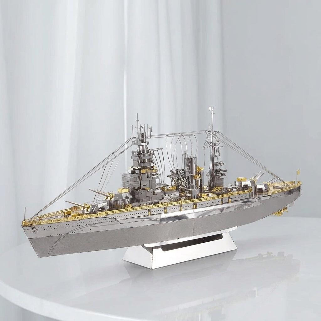 Maquette bateau cuirassé