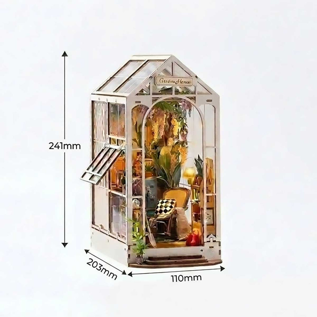 Book Nook Garden house