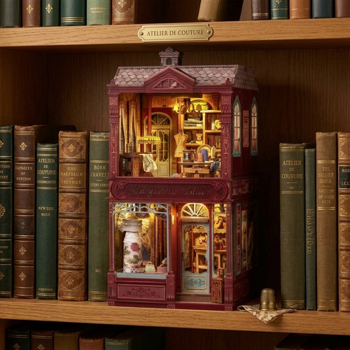 Book Nook Atelier couture